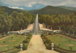 Delcampe - ESPAÑA La Granja De San Ildefonso Segovia Jardines Fuente Unposted #SAU400 - Segovia