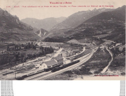 Delcampe - J9-11) AXAT (AUDE) VUE GENERALE DE LA GARE ET DE LA VALLEE - ( TRAIN ARRETE - 2 SCANS ) - Axat
