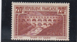 Delcampe - PONT DU GARD N° 262** Grand Luxe ** GOMME INTACT D' ORIGINE - Ungebraucht