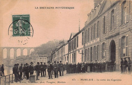 Delcampe - Carte Postale [29] Morlaix  La Sortie Des Cigarières  Très Beau Plan - Morlaix