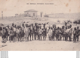 Delcampe - F22- RUFISQUE (SENEGAL)  JEUNES LEBOUS - EDIT. FORTIER , DAKAR - ( 2 SCANS ) - Senegal