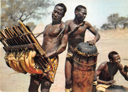 Delcampe - ALGERIE SCENES ET TYPES TAM TAM - Szenen