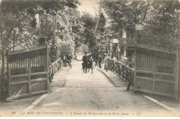 Delcampe - 94 VINCENNES #21774 BOIS ENTREE RESTAURANT PORTE JAUNE - Vincennes