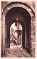 Delcampe - 12 - MILLAU - Rue De Voultre - Porte Du Pozous - - Millau