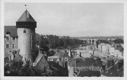 Delcampe - 53 - LAVAL - Vue Generale Sur Le Chateau Et Le Viaduc - Laval