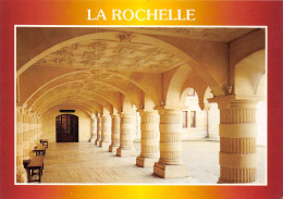 Delcampe - LA ROCHELLE Galerie De L Hotel De Ville Avec Plafond A Caissons 4(scan Recto-verso) MA577 - La Rochelle