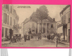 Delcampe - CPA (Réf: Z 4427) CHATEAUNEUF (16 CHARENTE) Place De L'Hôtel De Ville (animée, Vieux Tacot, Garage Automobiles) - Chateauneuf Sur Charente