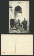 Delcampe - Morocco Old Postcard TANGER Una Calle Native Street Scene Native Men Women Child - Non Classés