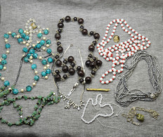 Delcampe - Large Lot Of Vintage Costume Jewelry - Halsketten
