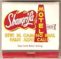 Delcampe - SHANGRI LA MOTEL , Palo Alto,  California, USA - Old Matchbox - Vintage Matches - - Boites D'allumettes