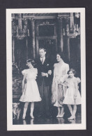 Delcampe - ENGLAND - George VI And Family 1936 Nostalgia Postcard - Königshäuser