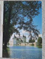 Delcampe - Petit Calendrier De Poche Agenda 1988 Chateau Sully Loiret - Saint Calais Sarthe - St Jean Calendriers - 16 Pages - Petit Format : 1981-90