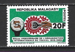 Delcampe - MADAGASCAR. N°461 De 1969. OIT. - OIT