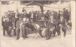 Delcampe - Carte Photo D'un Orchestre - Musik Und Musikanten