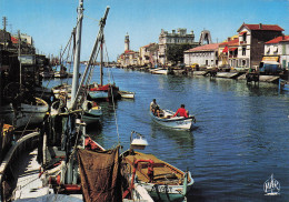 Delcampe - 30 LE GRAU DU ROI PORTE DE LA CAMARGUE LE CANAL - Le Grau-du-Roi