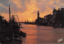 Delcampe - 30 LE GRAU DU ROI COUCHER DE SOLEIL SUR LE GRAU - Le Grau-du-Roi