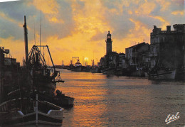 Delcampe - 30 LE GRAU DU ROI COUCHER DE SOLEIL SUR LE CHENAL - Le Grau-du-Roi