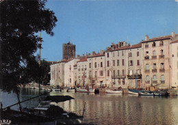 Delcampe - 34 AGDE LES RIVES DE L HERAULT ET LA CATHEDRALE - Agde