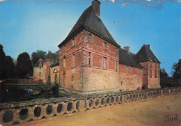 Delcampe - 61 CARROUGES LE CHATEAU - Carrouges