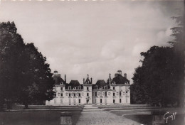 Delcampe - 41 CHEVERNY LE CHATEAU VU DU PARC - Cheverny