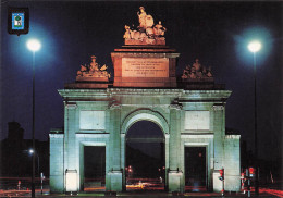 Delcampe - ESPAGNE MADRID PUERTA DE TOLEDO NUIT - Sonstige & Ohne Zuordnung