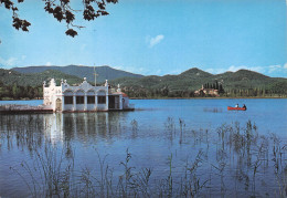 Delcampe - ESPAGNE BANOLAS EGLISE DE PORQUERAS ET VUE PARTIELLE DU LAC - Sonstige & Ohne Zuordnung