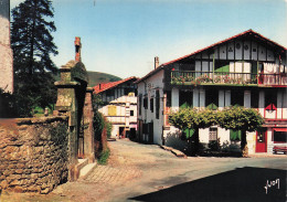 Delcampe - 64 SARE MAISONS BASQUES - Sare
