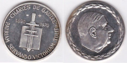 Delcampe - Medaille En Argent Pur Charles De Gaulle 1870 – 1970 Patriam Servando Victoriam Tvlit - Other & Unclassified