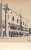 Delcampe - B146 Italy Venezia Venice Angolo Palazzo Ducale Colonna S Marco Palace Postcard - Venezia (Venedig)