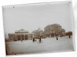 Delcampe - A91  Koekelberg  Place  Simonis  Et  La  Gare  -  Ancienne  Photo  17,5  X  13 - Koekelberg