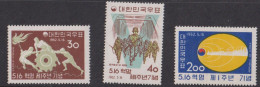 Delcampe - SOUTH COREA  Yvert 270 / 272 ** Cote € 35,00 - Corée Du Sud