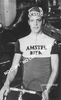 Delcampe - CARTE CYCLISME ARNOLD VOOGT TEAM AMSTEL 1971 ( FORMAT 8,7 X 14 ) - Radsport