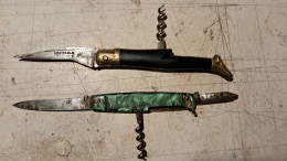 Delcampe - 2 Couteaux Laguiole - Coltelli