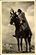 Delcampe - CPA Schauspieler Hans Albers, Portrait Auf Einem Pferd Mit Schwert, Ross Verlag A 2879/2 - Actores
