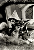 Delcampe - CPA Sandmann, Herr Fuchs Mit Zeitungshut, DDR Fernsehen - Spielzeug & Spiele