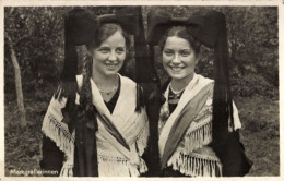 Delcampe - CPA Zwei Markgräflerinnen In Trachten, Portrait - Kostums