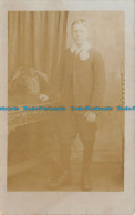 Delcampe - R139001 Man. Old Photography. Postcard - Monde