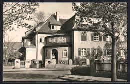 Delcampe - AK Eisleben, Altersheim Mit Strassenpartie - Lutherstadt Eisleben