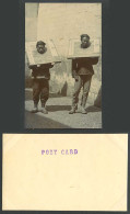 Delcampe - China Old Real Photo Postcard 2 Chinese Prisoners In CANGUE, Corporal Punishment - China