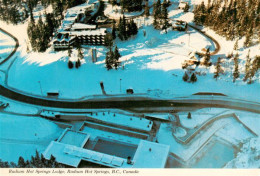 Delcampe - Radium Hot Springs BC Radium-Hot-Springs-Lodge Fliegeraufnahme Winter Schnee The - Ohne Zuordnung