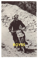 Delcampe - Motociclismo Fotografia Moto Da Corsa Numero 49 Con Pilota In Gara Anni 40 50 (f.piccolo/v.retro) - Motorfietsen