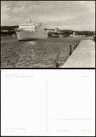 Delcampe - Sassnitz Rügen DDR AK Hafen Mit Auslaufender Schwedenfähre Skane 1974 - Sassnitz