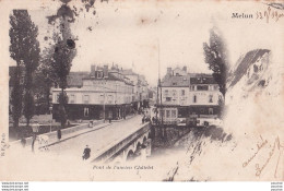 Delcampe - L17-77) MELUN - PONT DE L ' ANCIEN CHATELET  - EN 1901 - ( 2 SCANS ) - Melun