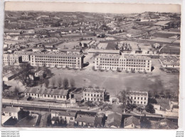 Delcampe - L31-47) AGEN - EN AVION AU DESSUS DE... LA CASERNE TOUSSAINT - (2 SCANS) - Agen