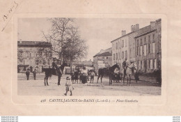 Delcampe - L37-47) CASTELJALOUX LES BAINS - PLACE  GAMBETTA  - ANIMATION - CAVALIERS - CHEVAUX - ( 2 SCANS  ) - Casteljaloux