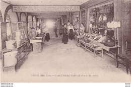 Delcampe - L37-31) REVEL - HAUTE - GARONNE -  GRAND  BAZAR CENTRAL ET LES COUVERTS  - ANIMATION - ( 2 SCANS ) - Revel