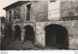 Delcampe - L32- SANTILLANA DEL MAR - CASA ILAMADA DE LOS HOMBRONES - MAISON APPELEE DES HOMMES   - (2 SCANS) - Cantabrië (Santander)