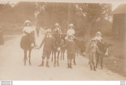 Delcampe - L33-64) PAU - CARTE PHOTO J. DUFAU - PAU - SALIES DE BEARN - ENFANTS  PROMENADE A DOS D'ANES  - ANE - N°1 - ( 2 SCANS ) - Pau