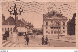 Delcampe - L26-71) AUTUN - ANTIQUE - THEATRE ET AVENUE DE LA GARE -  ANIMATION -  EN 1947 - ( 2 SCANS ) - Autun