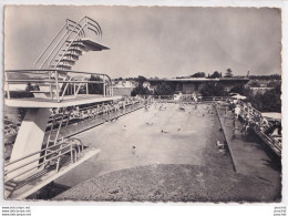Delcampe - L1-47) FUMEL - LA PISCINE - EN  1960  - ( 2 SCANS ) - Fumel